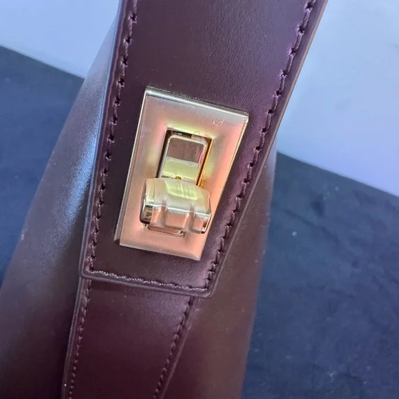 Verafied Chocolate Brown Shoulder Bag - Picture 3 of 7